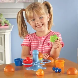 Smart Snacks Peek-A-Boo Color Muffins
